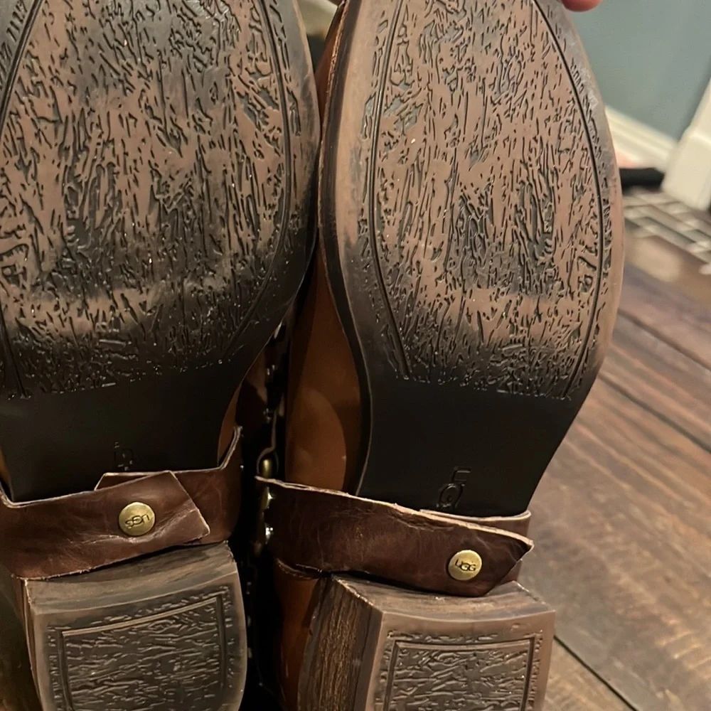 UGG Darling Harness Whisky Leather Ankle Boots - Picture 6 of 16